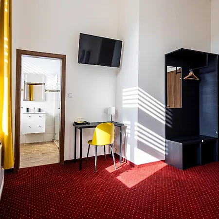 Hotel Old Town Hall - Stara Radnice - Ratusz Staromiejski -0,5km From Highway Bohumín