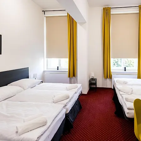 Old Town Hall - Stara Radnice - Ratusz Staromiejski -0,5km From Highway Hotel