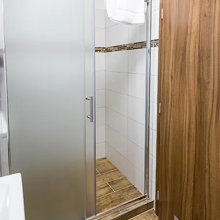 Hotel Old Town Hall - Stara Radnice - Ratusz Staromiejski -0,5km From Highway