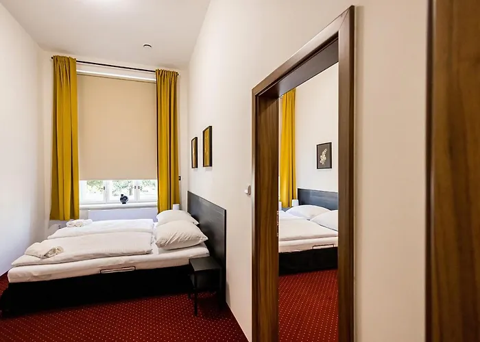 Old Town Hall - Stara Radnice - Ratusz Staromiejski -0,5km From Highway 3*